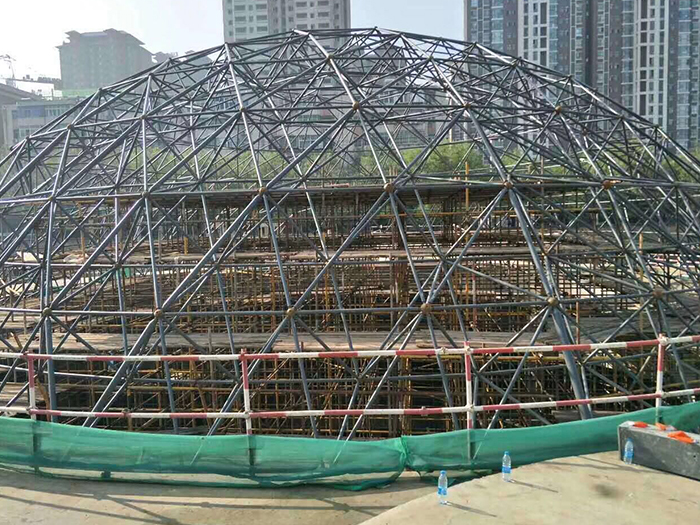 龙海网架钢结构工程有限公司